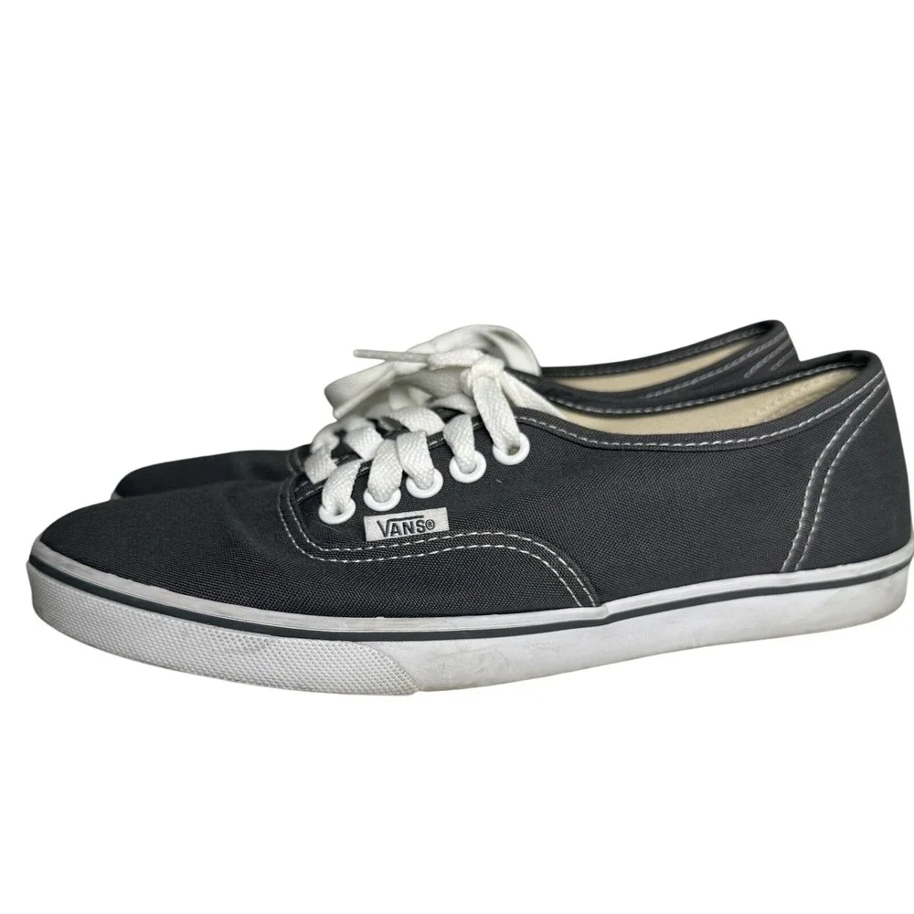 Vans Gray‎ and White Classic Lace Up Women's Sneakers size 6.5